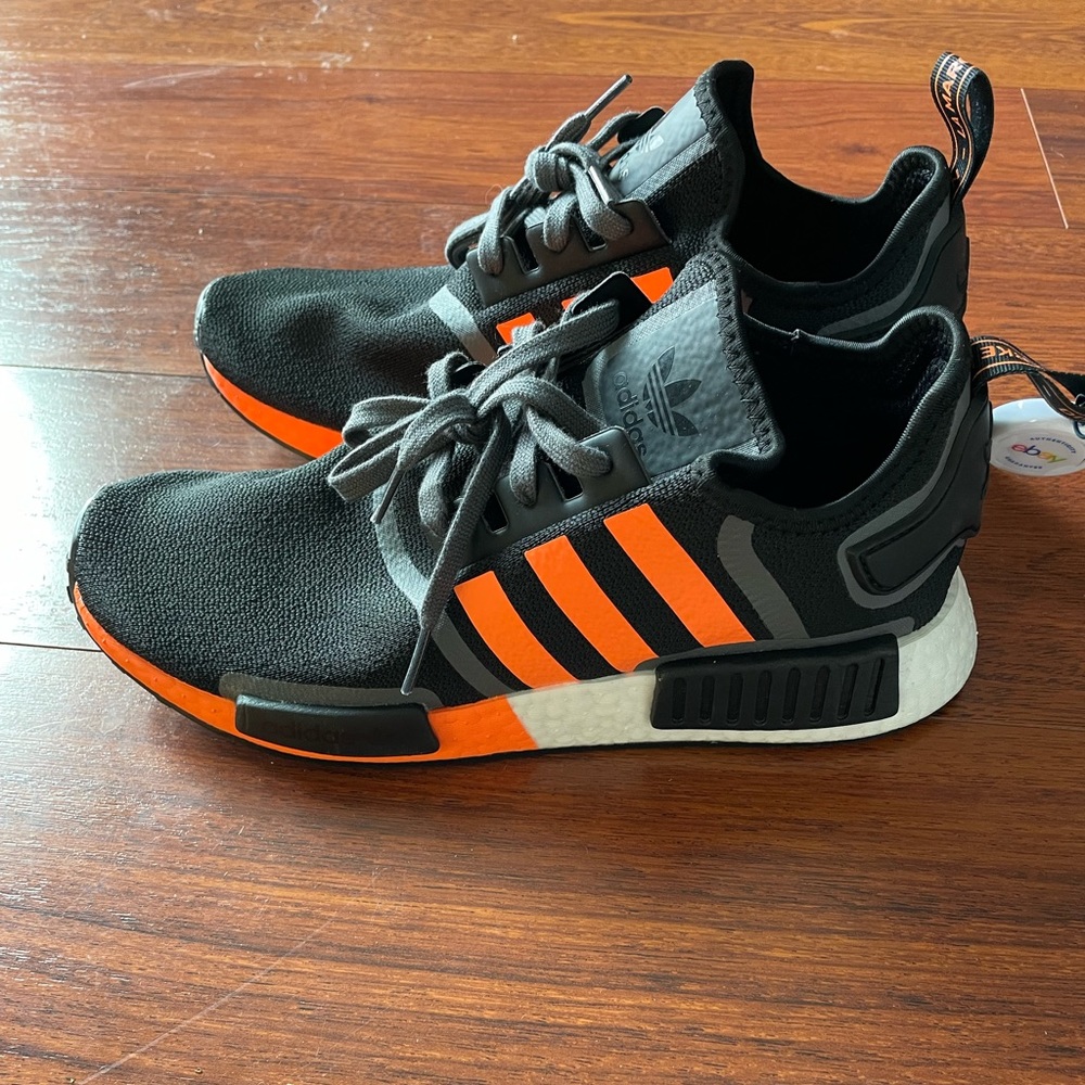 Adidas NMD R1